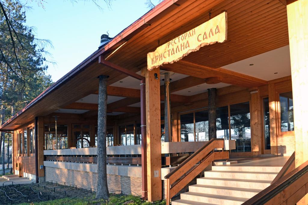 Hotel Ravni Gaj Knic 외부 사진